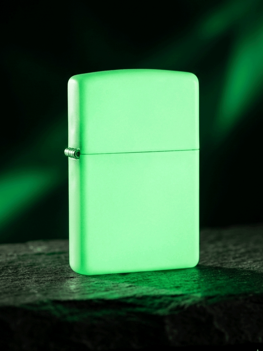 Zippo Glow in the Dark Matte | Custom Engrave - Laser Art MTL Main image